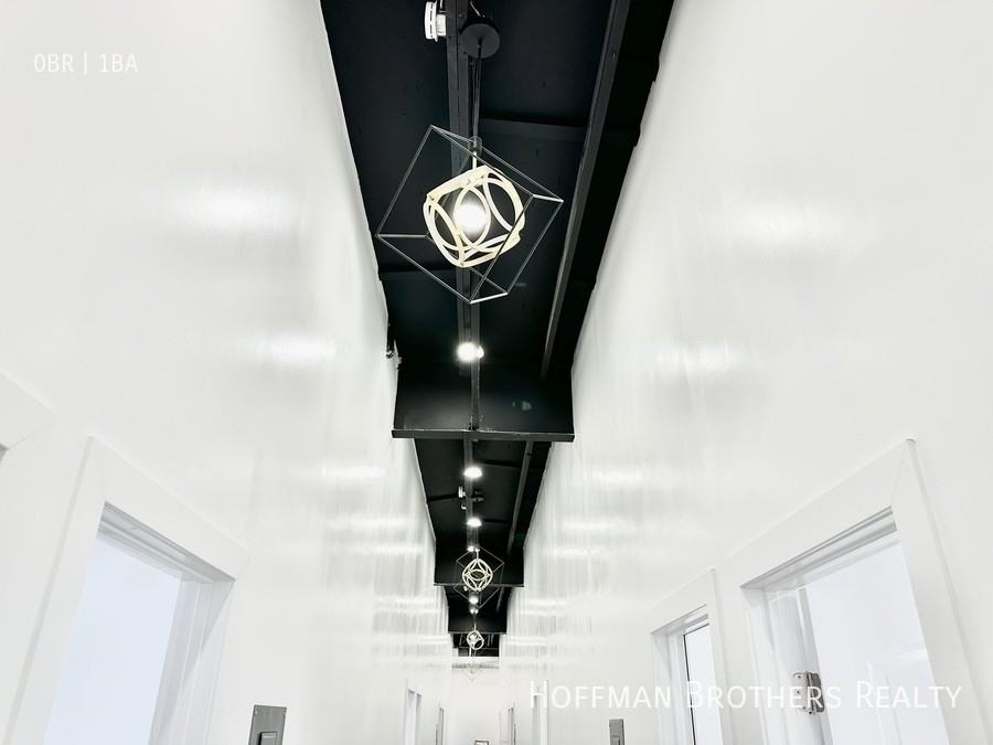 3809 Union Pacific Ave #9 - Photo 2 of 7