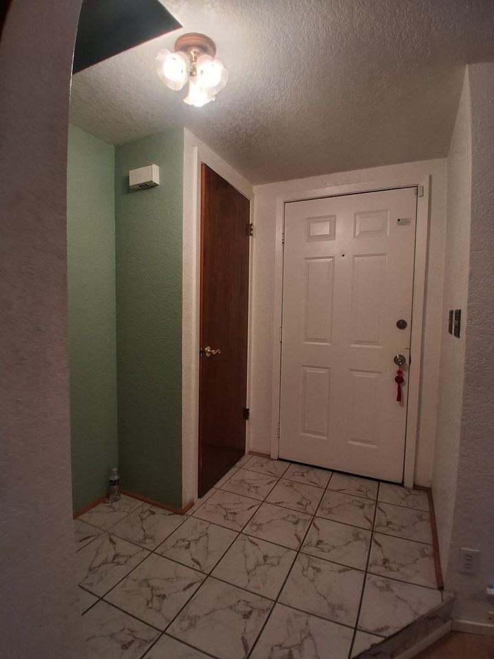 4045 Dale Rd - Photo 4 of 19