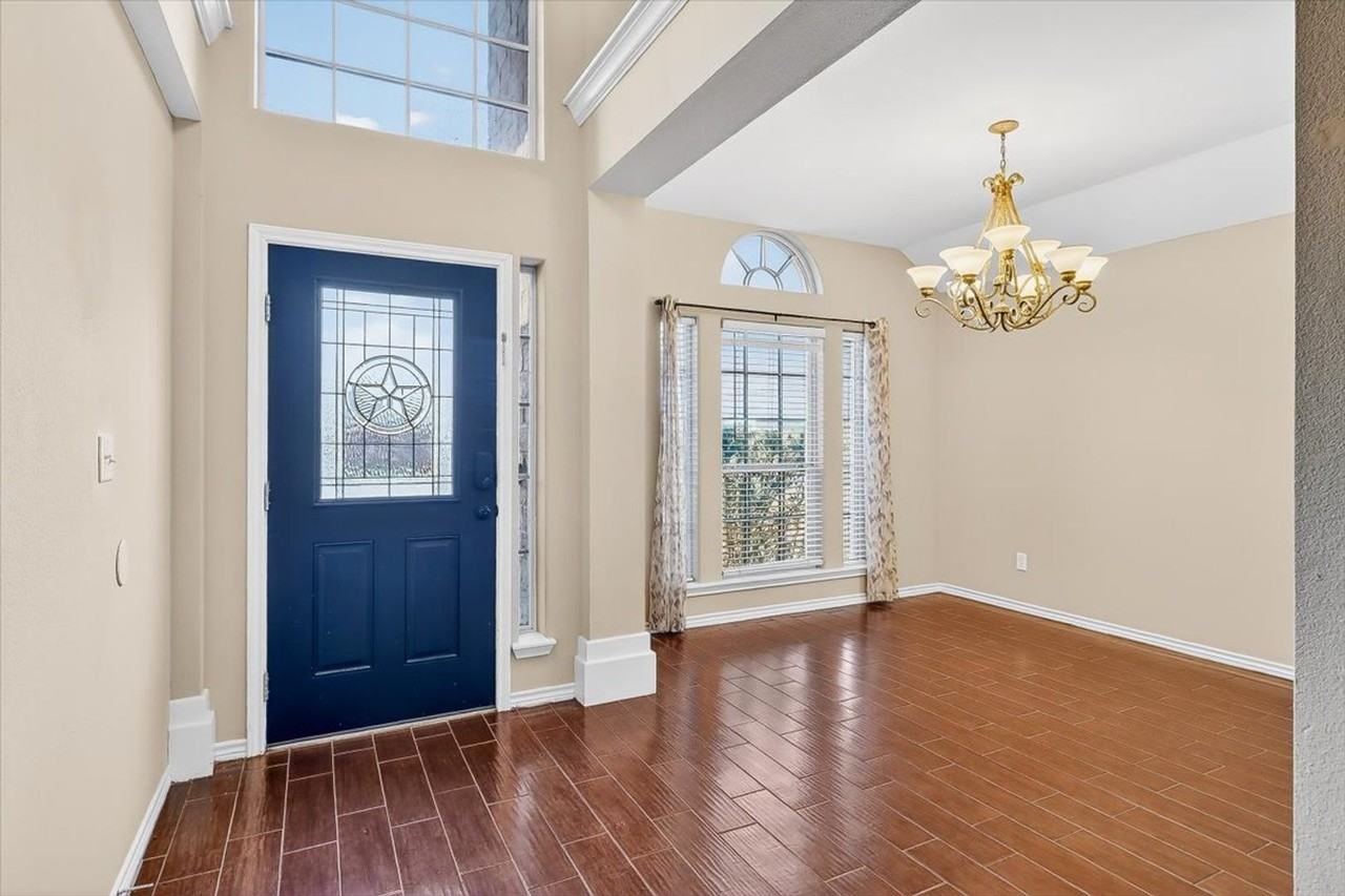 7502 Freds Folly Dr - Photo 2 of 50