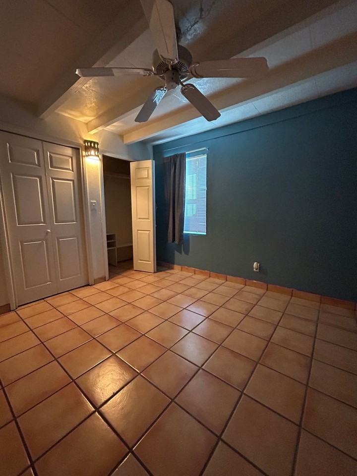 2949 N Flanwill Blvd - Photo 6 of 15