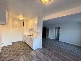 featured image of 1112 W 110th St