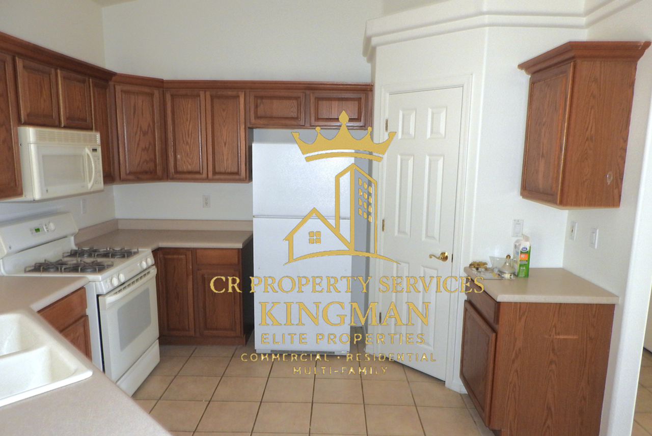 2114 Ridgeview Rd - Photo 5 of 15