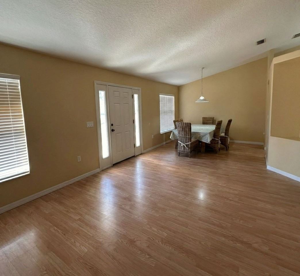 20 Red Barn Dr - Photo 4 of 20