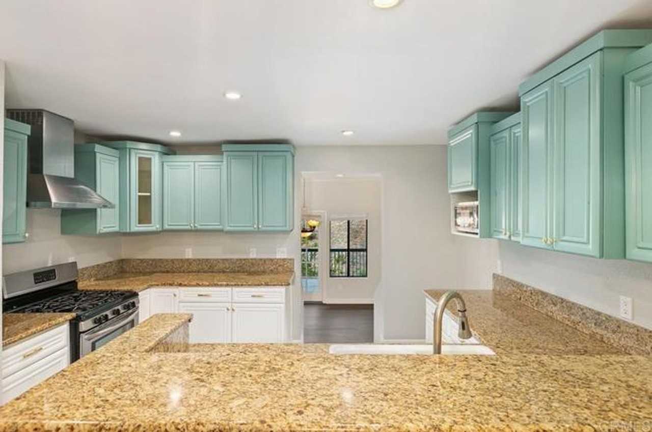 4629 Villas Ct - Photo 6 of 14