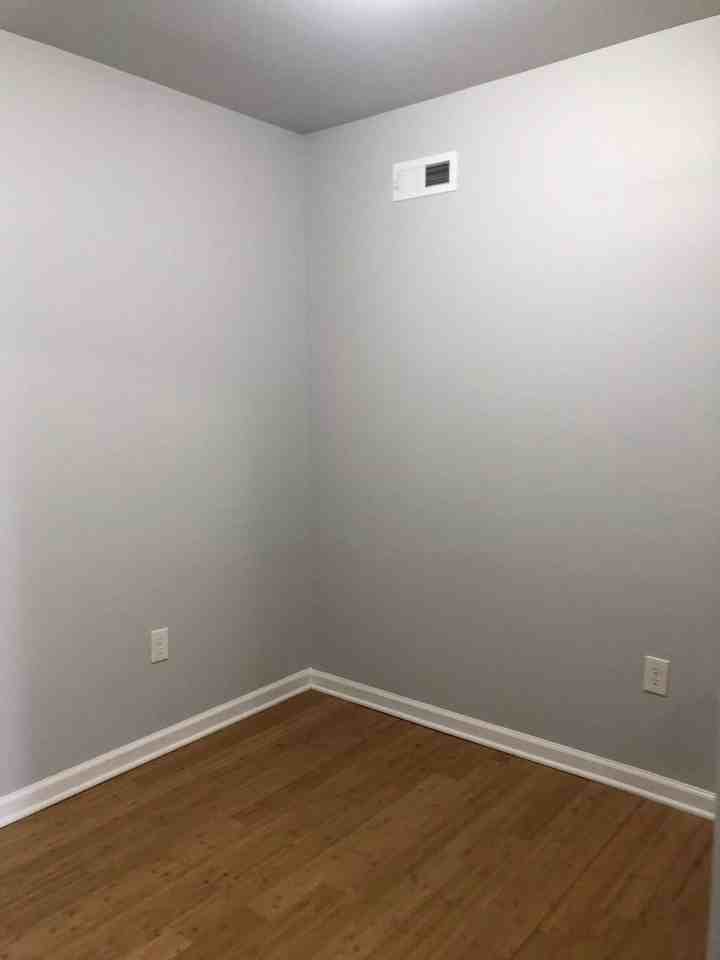 3423 Edmondson Ave - Photo 5 of 17