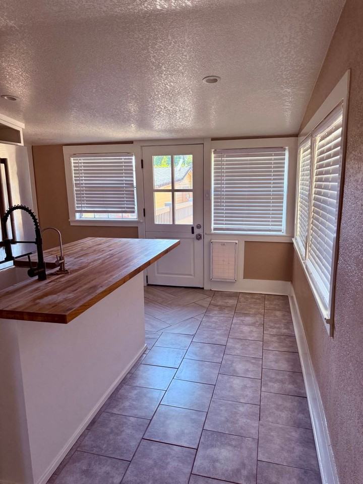 119 N Cullen Ave - Photo 6 of 37