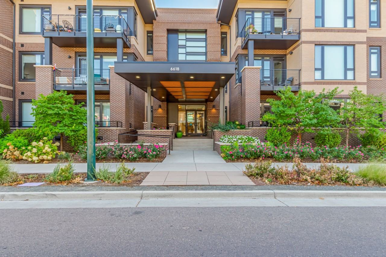 6618 E Lowry Blvd #214 - Photo 2 of 36