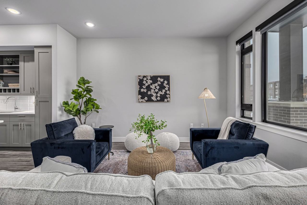 6618 E Lowry Blvd #214 - Photo 6 of 36