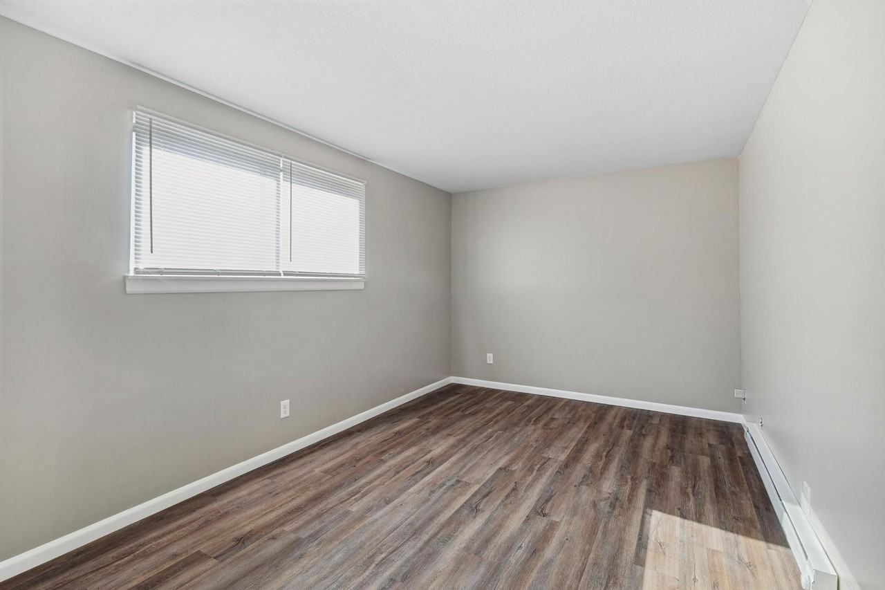 Peoria North - Photo 7 of 18