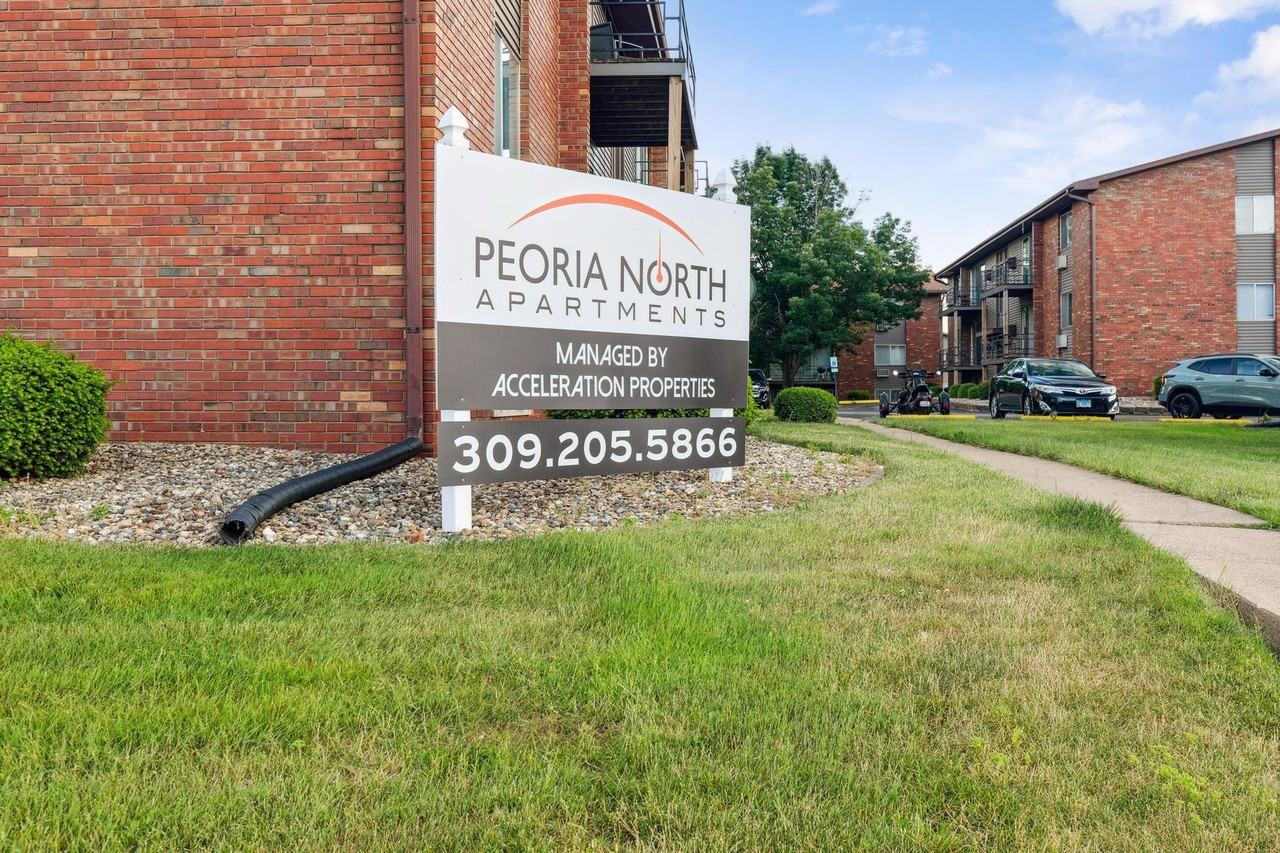 Peoria North - Photo 3 of 18
