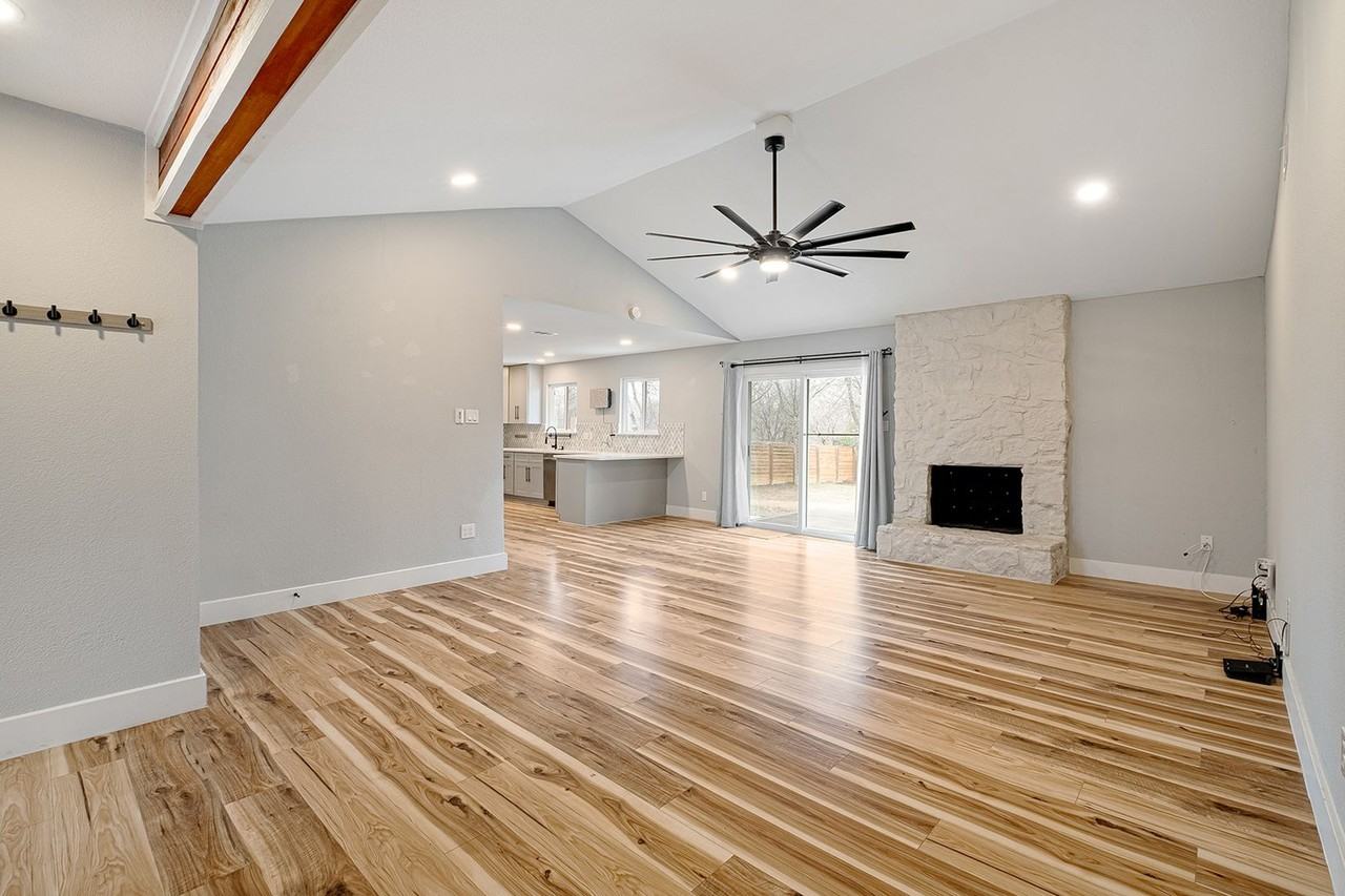 7009 Millrace Dr - Photo 2 of 24