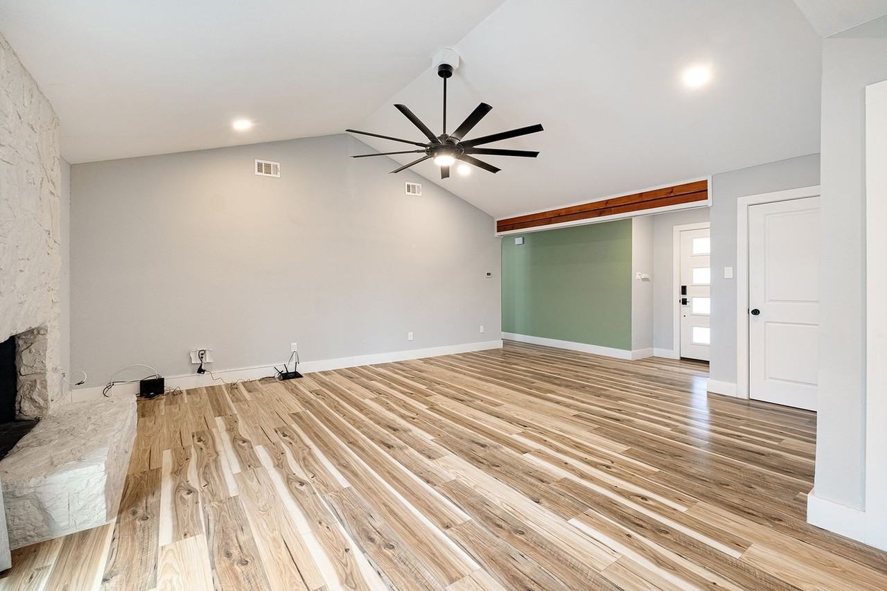 7009 Millrace Dr - Photo 3 of 24