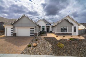 featured image of 3036 Feathertop Dr