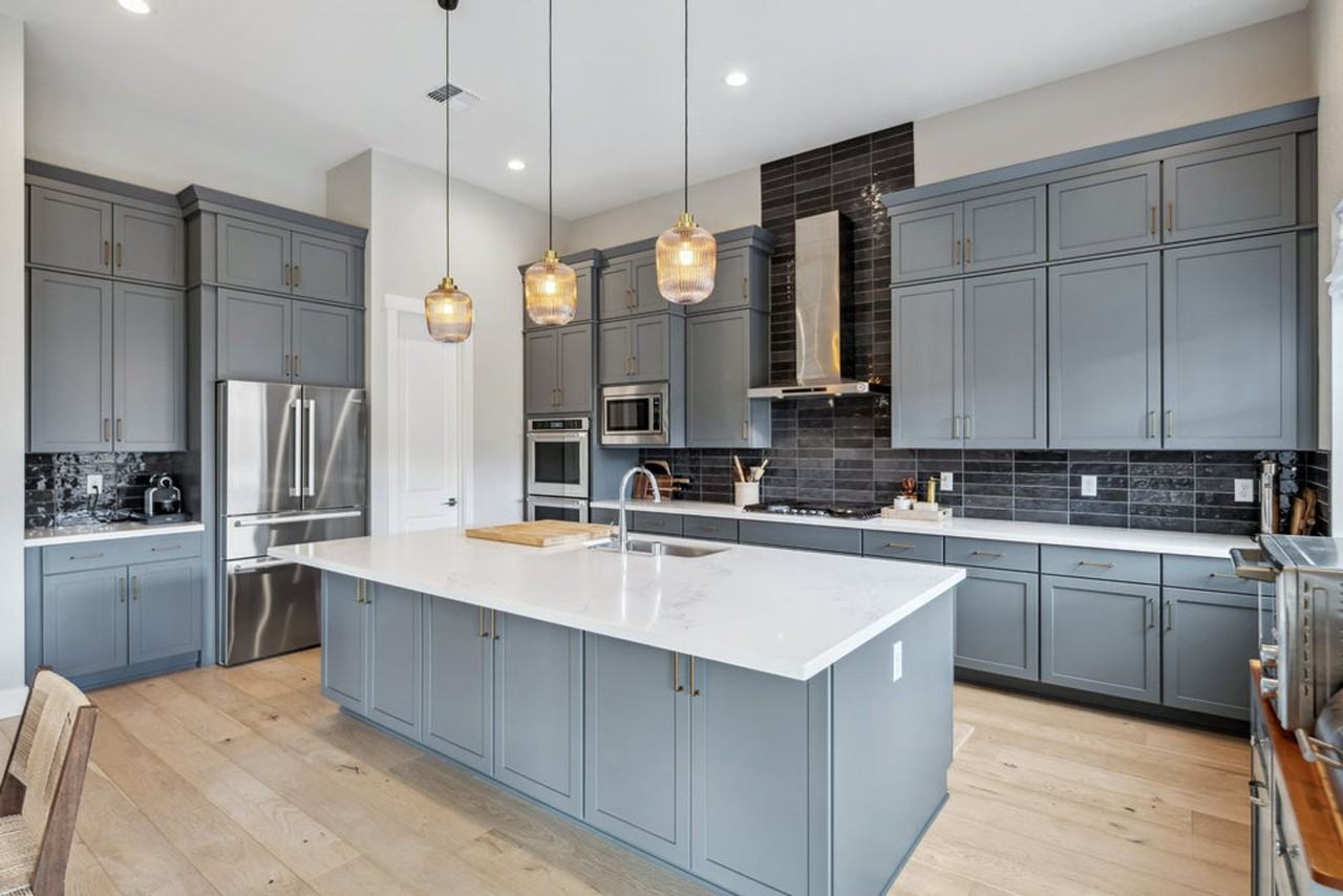 3036 Feathertop Dr - Photo 7 of 25