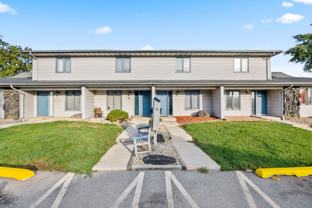 Stratford Arms Apartments - Photo 1 of 1