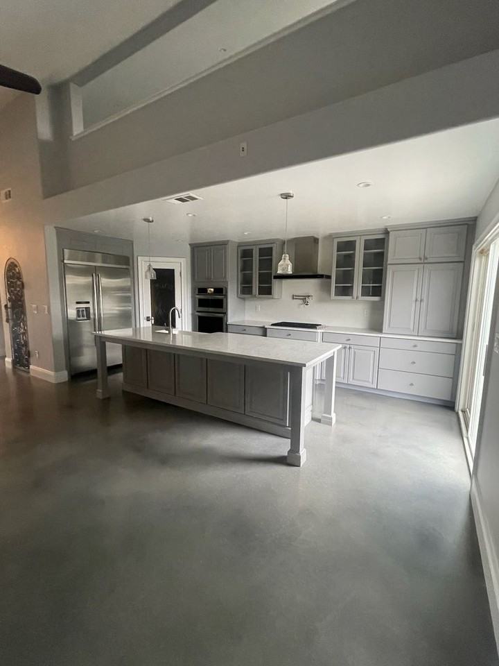 5156 Abbey Dr - Photo 5 of 12