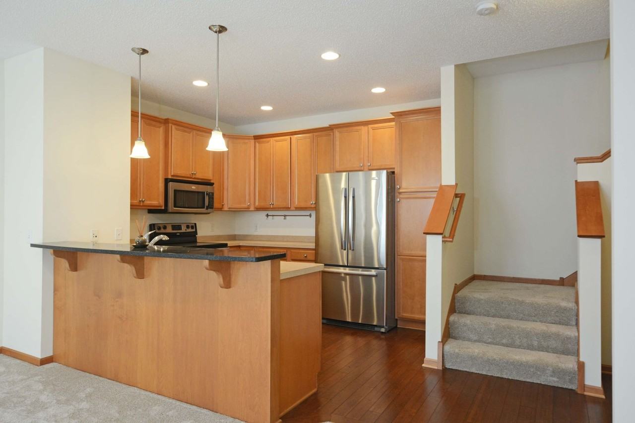 8025 Larch Ln N - Photo 2 of 23