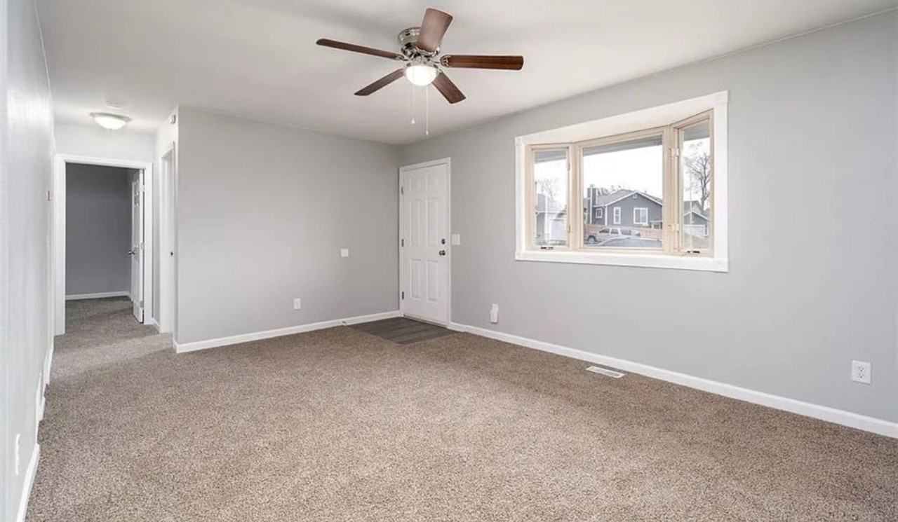 2020 Grosbear Ln - Photo 4 of 22