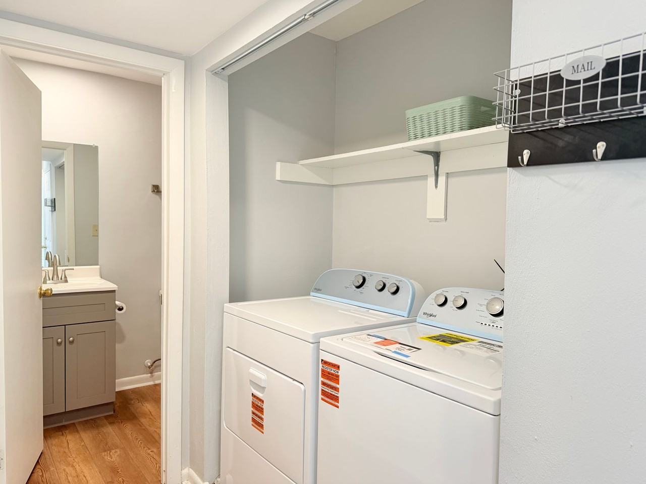 3872 Staffordshire Ln - Photo 2 of 16