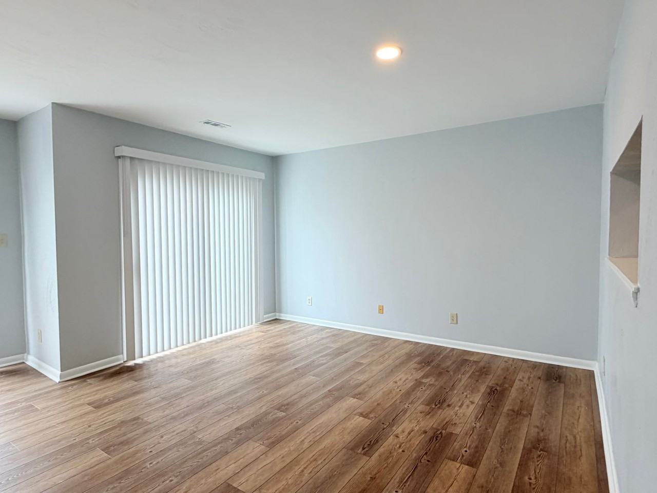 3872 Staffordshire Ln - Photo 7 of 16