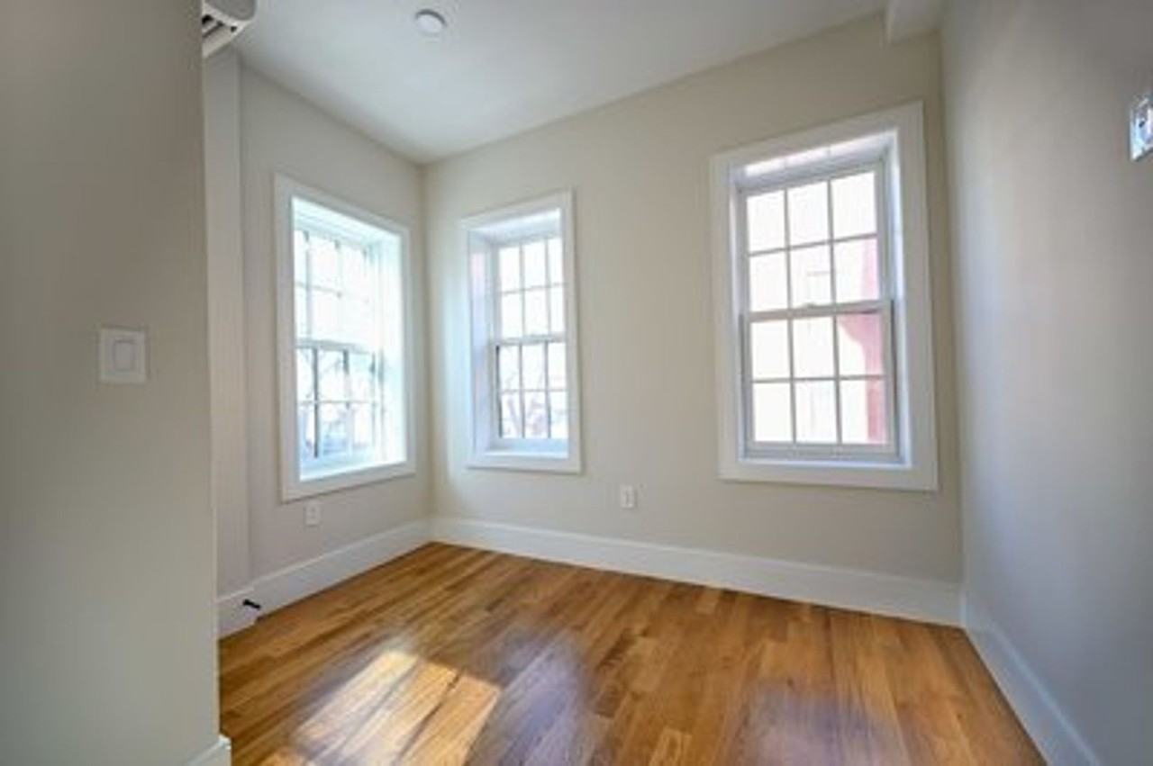 18 Winchester St - Photo 6 of 10