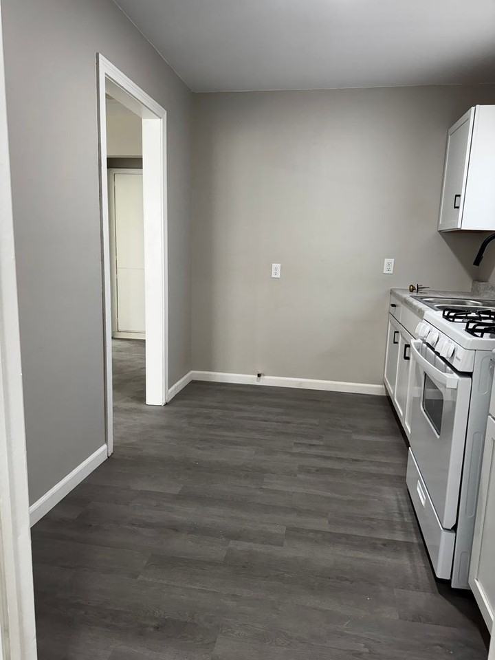 2143 S Wichita St - Photo 5 of 10