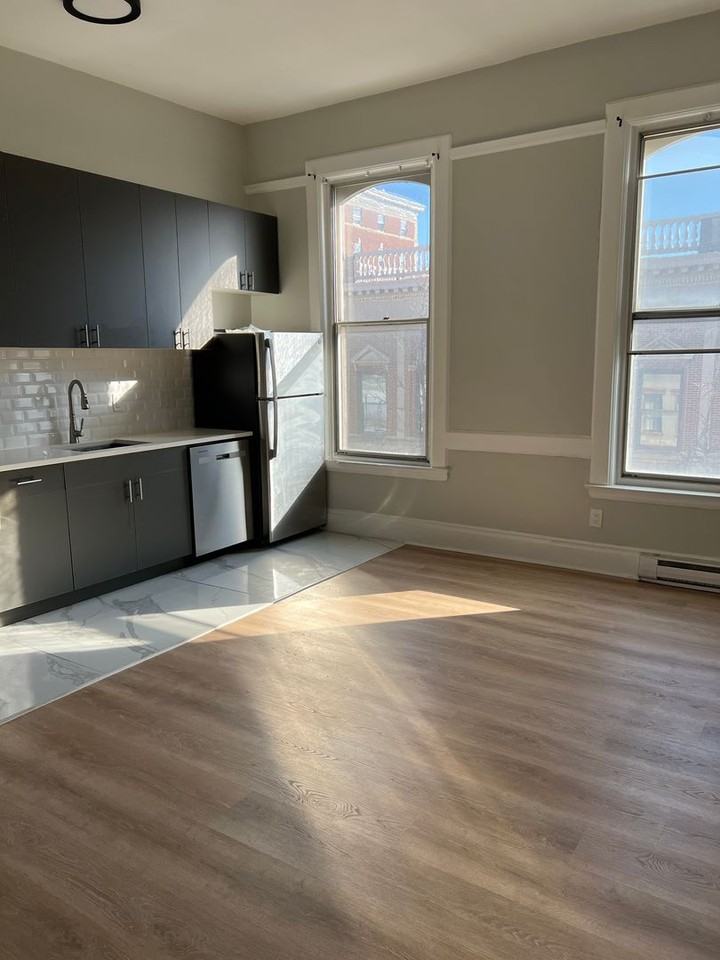 5 5 Broadway - 308 #308 - Photo 3 of 9