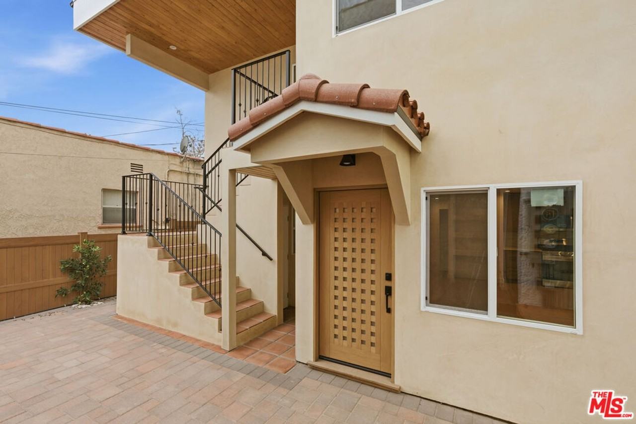 3431 Edgehill Dr - Photo 2 of 23