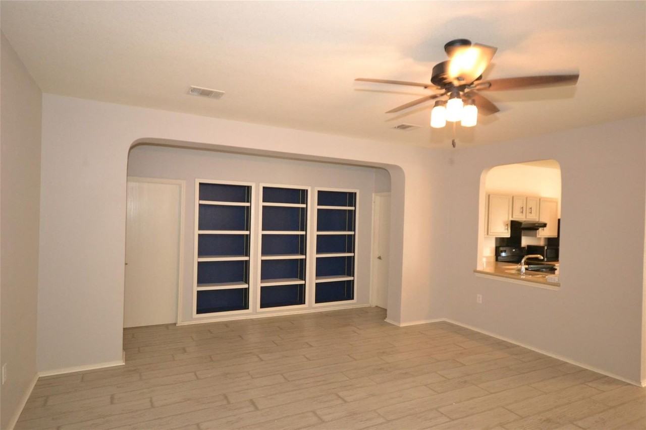 5801 Ann Jene Ct - Photo 3 of 16