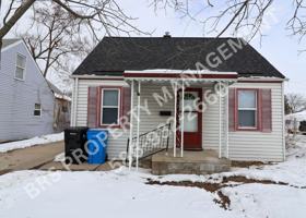 featured image of 1621 E 11 Mile Rd