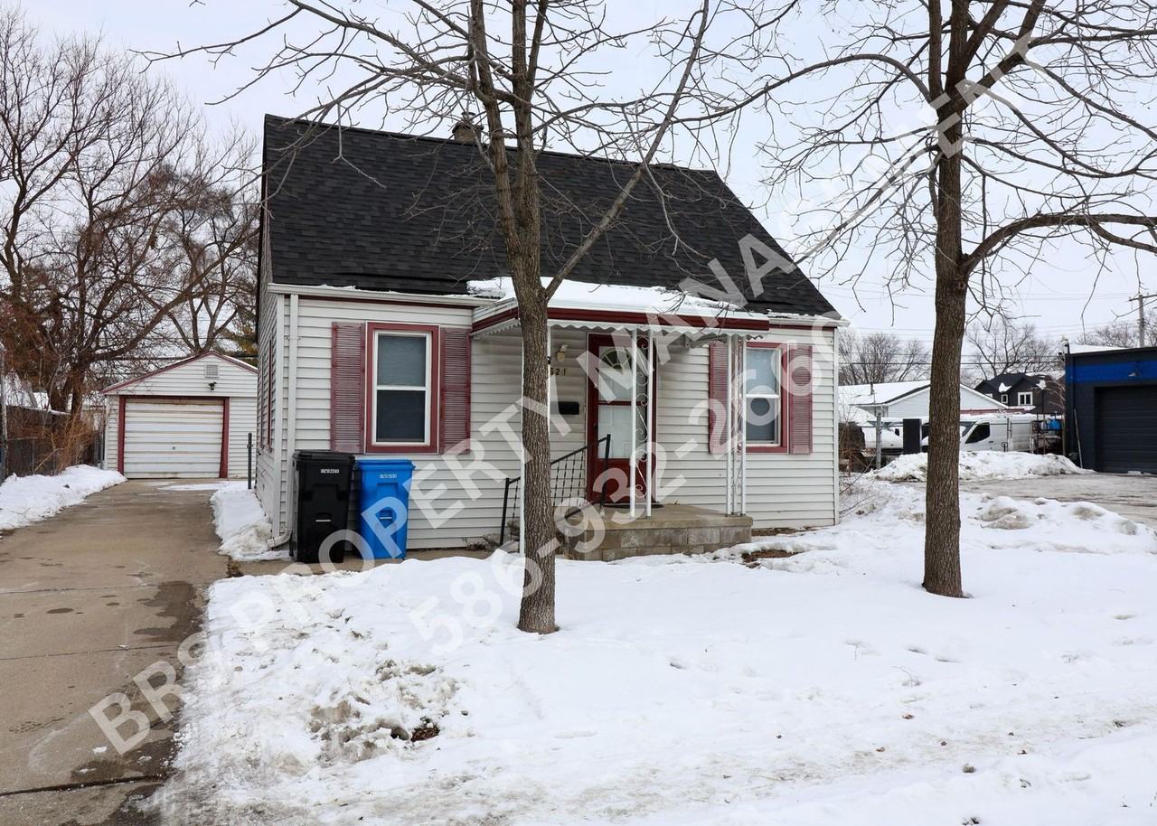 1621 E 11 Mile Rd - Photo 3 of 17