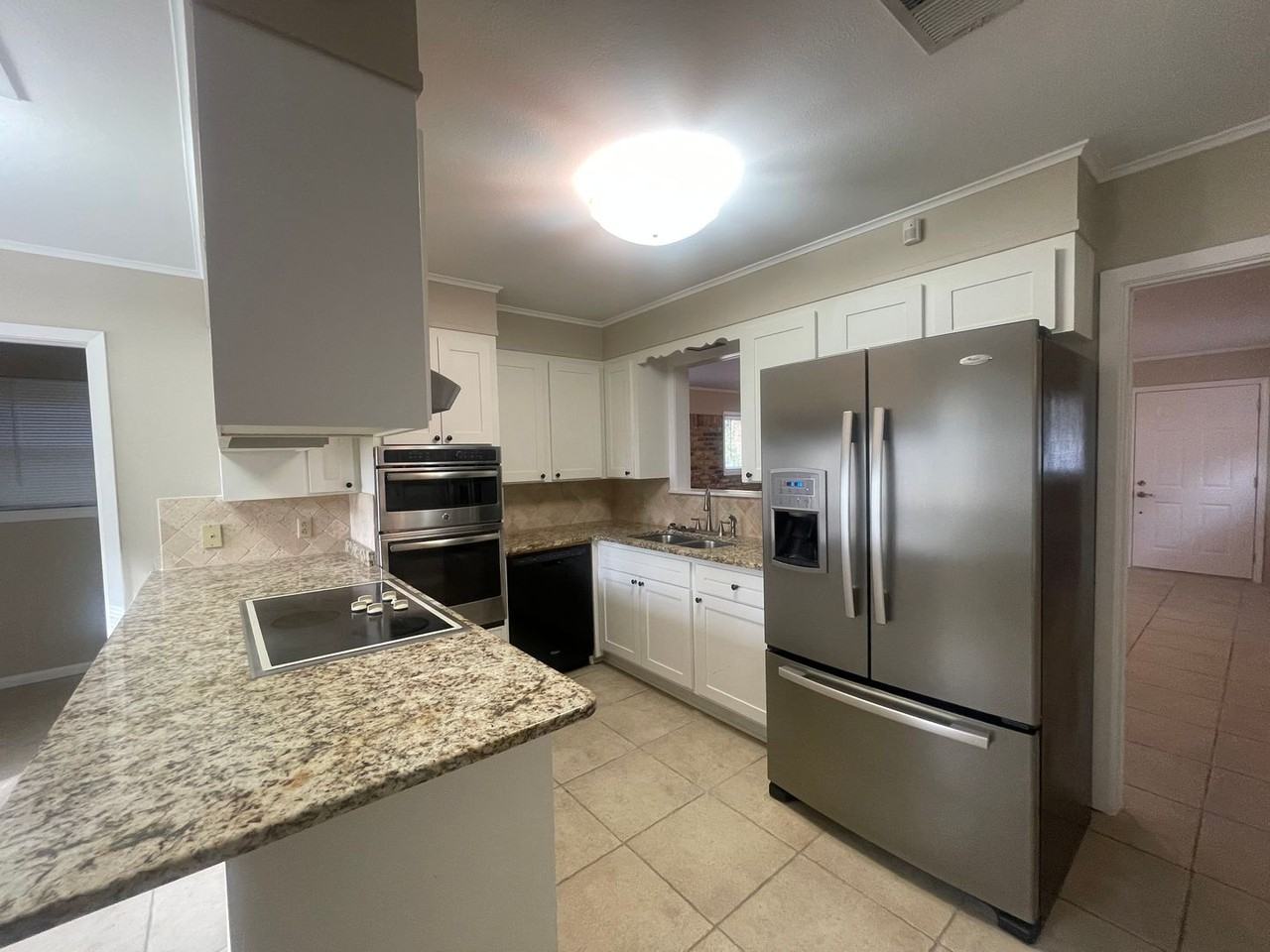 646 Mary Jane Cir - Photo 6 of 22