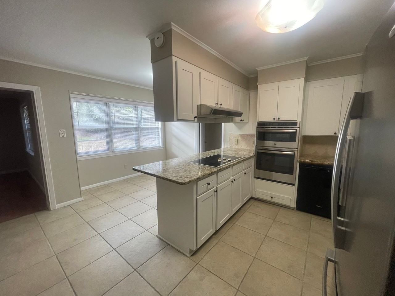 646 Mary Jane Cir - Photo 7 of 22