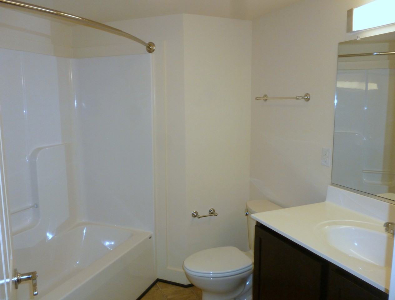 1029 Wertland Street - Photo 4 of 15