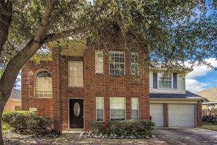 19223 Twin Buttes Dr - Photo 1 of 1