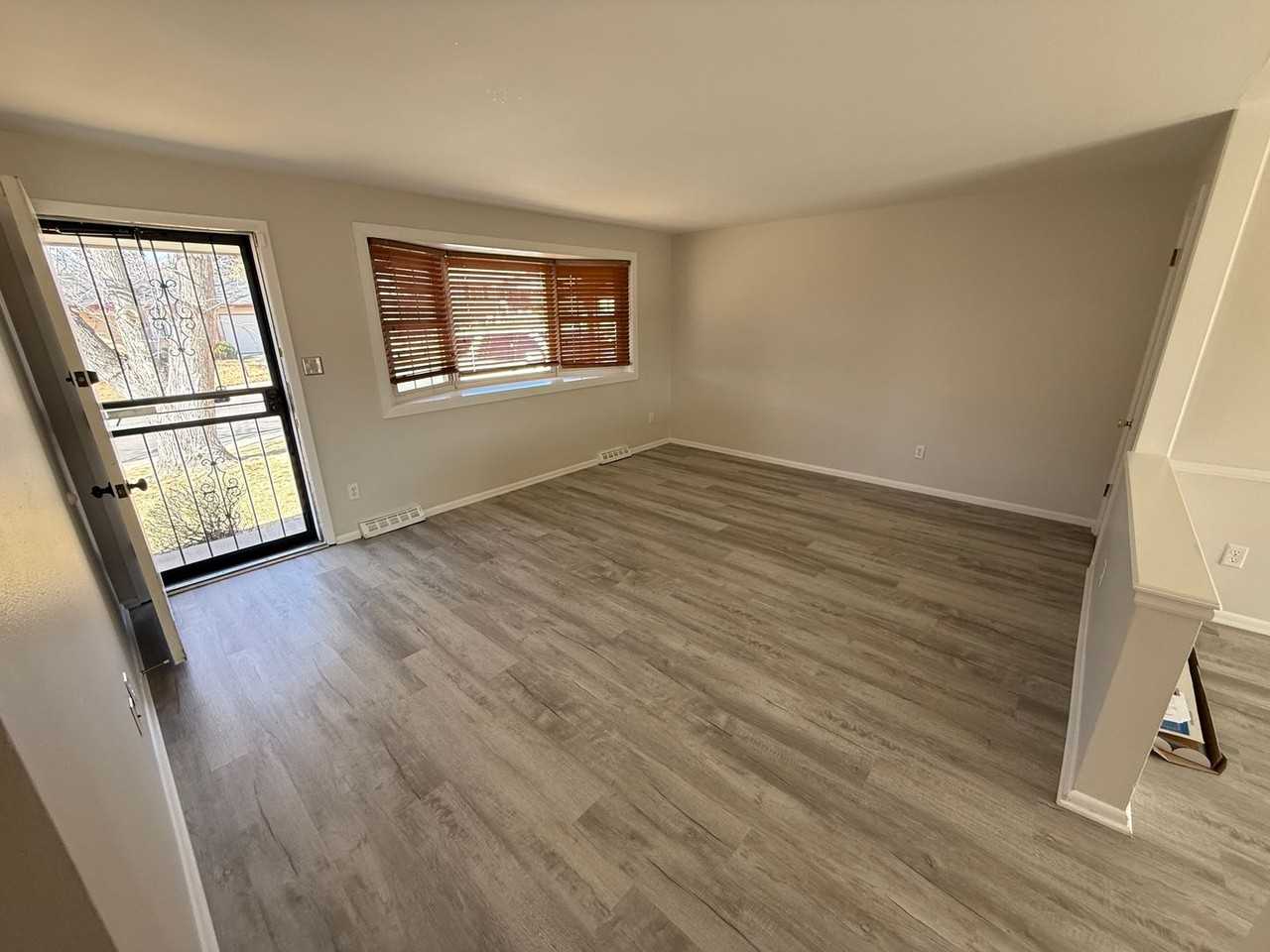 7144 Ingalls Ct - Photo 7 of 18