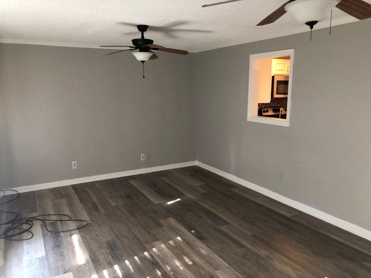 306 Gerrie Dr - Photo 6 of 12