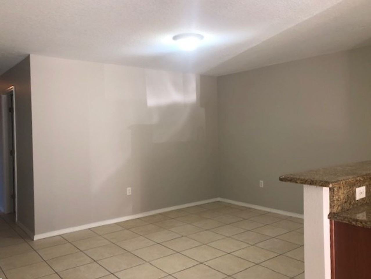 2513 Princeton Ave - Photo 2 of 15