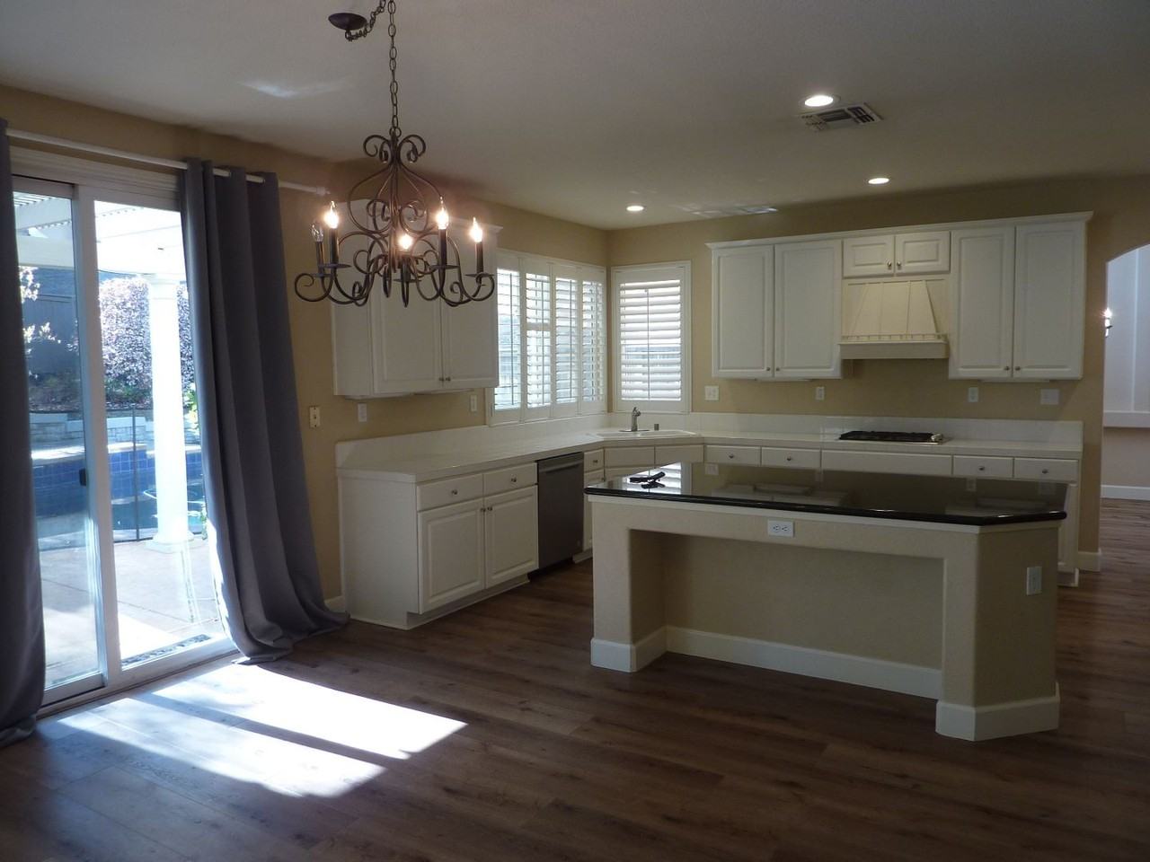 4000 Macpheadris Ct - Photo 6 of 15