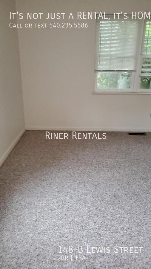 148 Lewis St Apt B - Photo 4 of 15