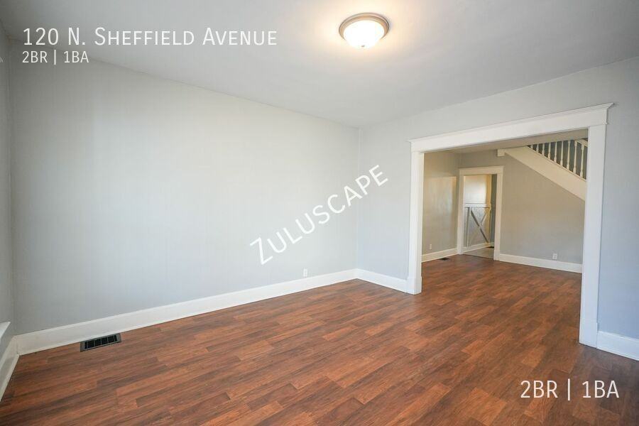 120 N Sheffield Ave - Photo 2 of 21