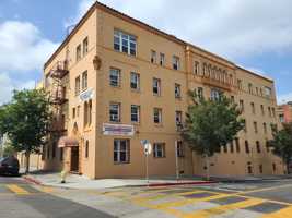 featured image of 701 S Mariposa Ave