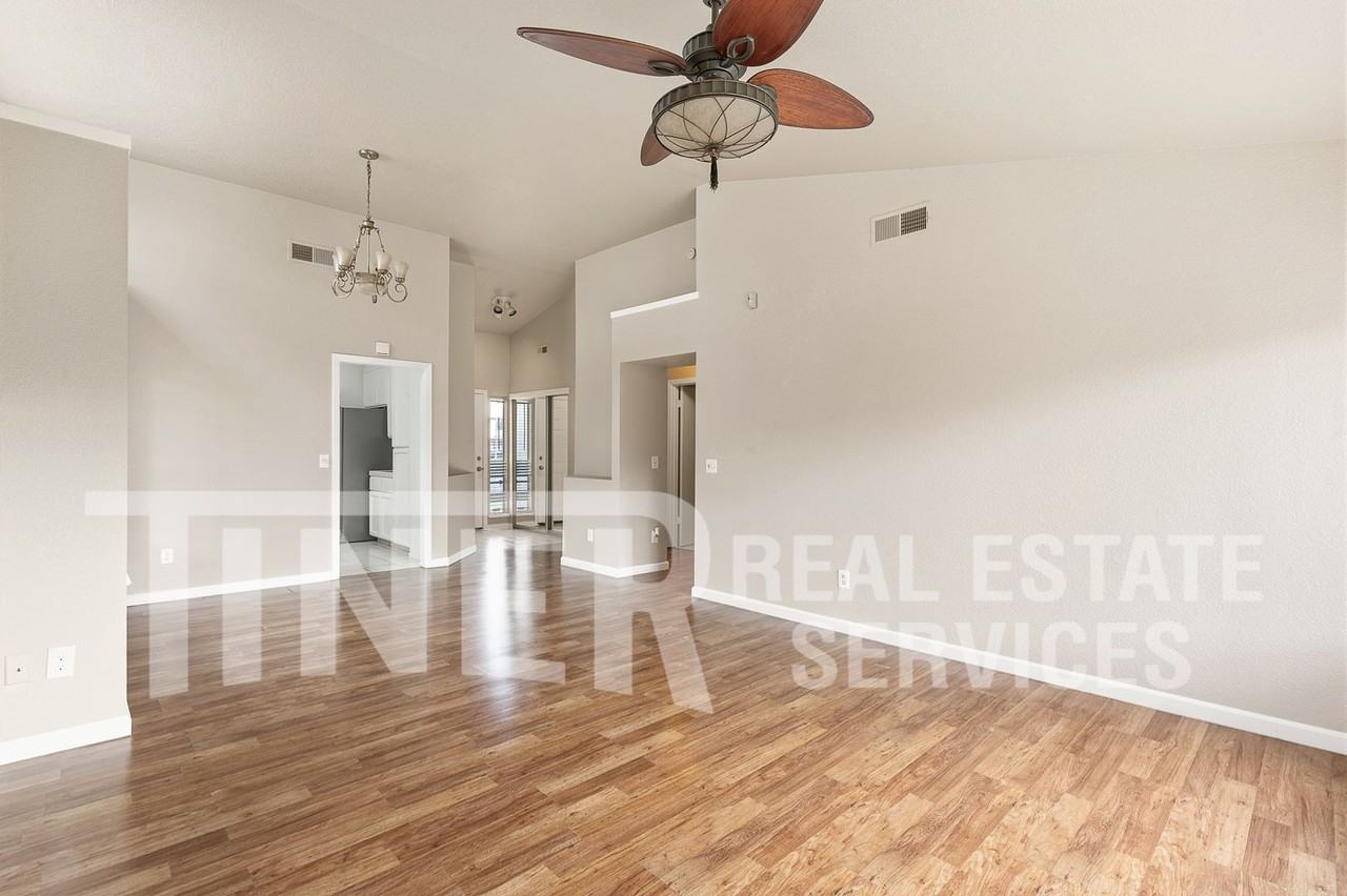 9074 Concerto Ct - Photo 7 of 20