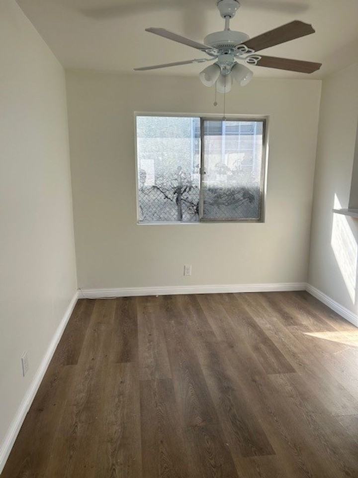 3511 W 147th St - Photo 3 of 14