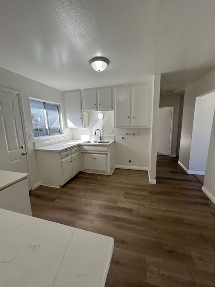 3511 W 147th St - Photo 4 of 14