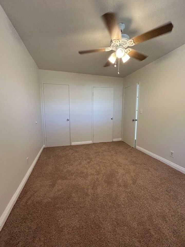 3511 W 147th St - Photo 7 of 14