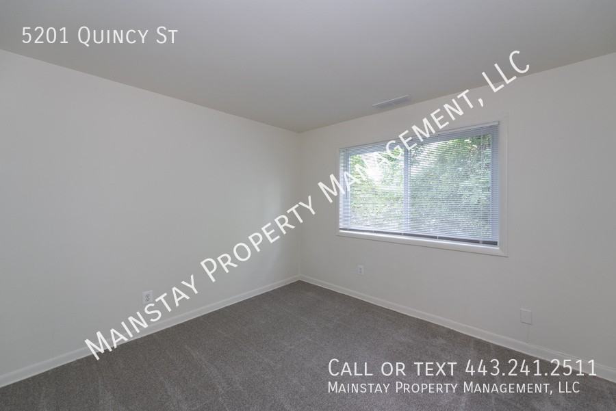 5201 Quincy St - Photo 7 of 11