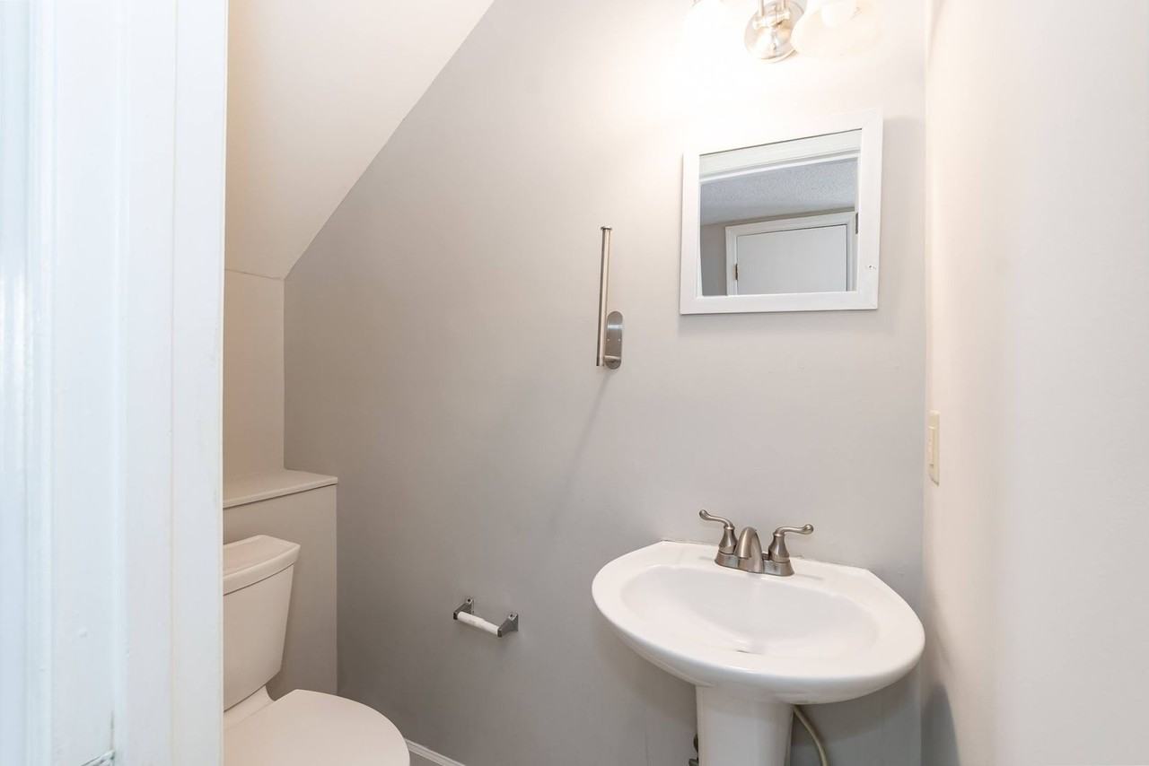 112 Rhum Pl - Photo 6 of 23