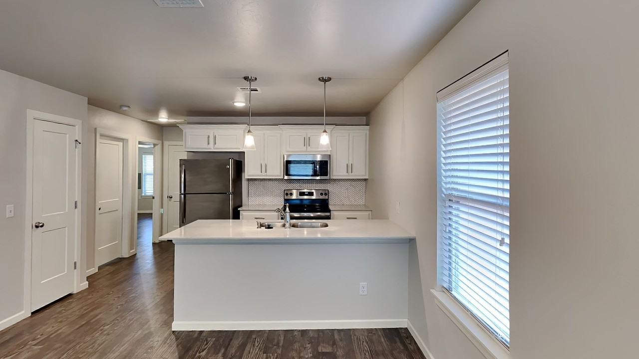 11529 Keystone Cir - Photo 7 of 16