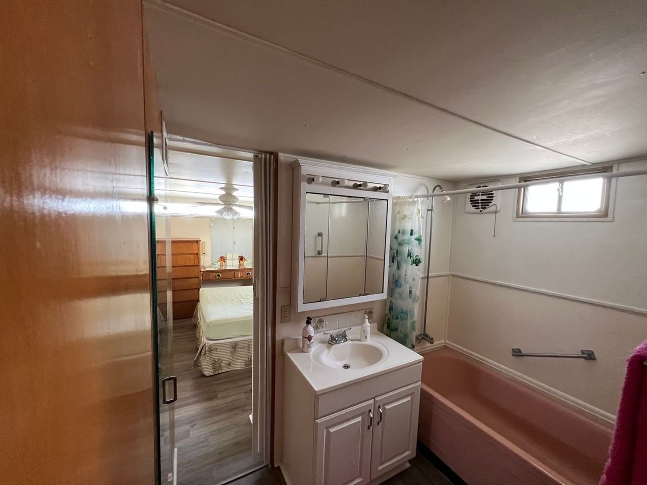 707 50th Ave W - Photo 5 of 24